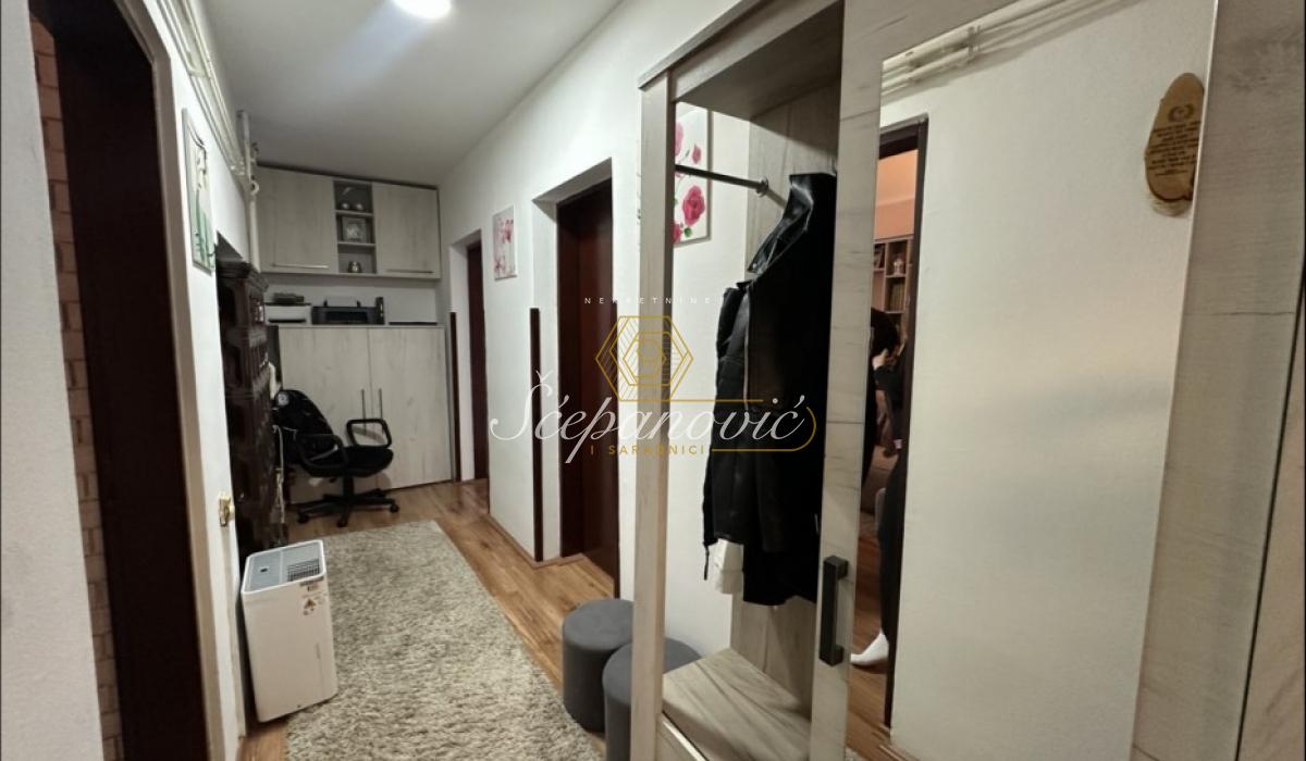 Četvorosoban stan na prodaju, Južni Telep, Novi Sad, 150m², 170.000 €