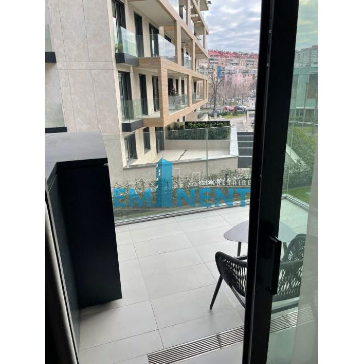 Stan Izdavanje Beograd Gundulićev Venac 55 m2