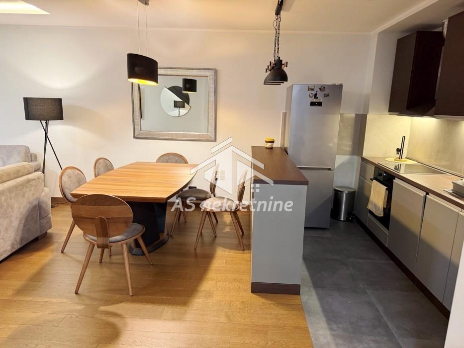 Stan Izdavanje Beograd Stan Izdavanje Beograd Banovo Brdo 90 m2