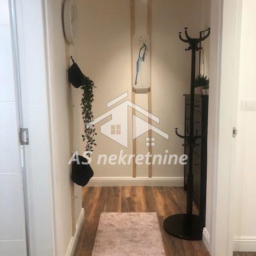 Trosoban stan za izdavanje, Cara Dušana, Beograd, 75m², 1.200 €/mes