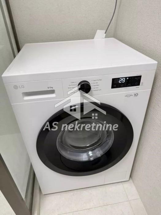 Dvosoban stan za izdavanje, Kalenić Pijaca, Beograd, 65m², 1.100 €/mes