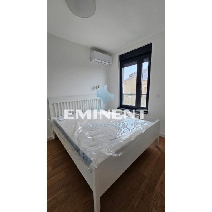 Stan Izdavanje Beograd Lekino Brdo 40 m2