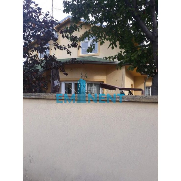 Kuća Prodaja Beograd Ledine 167 m2