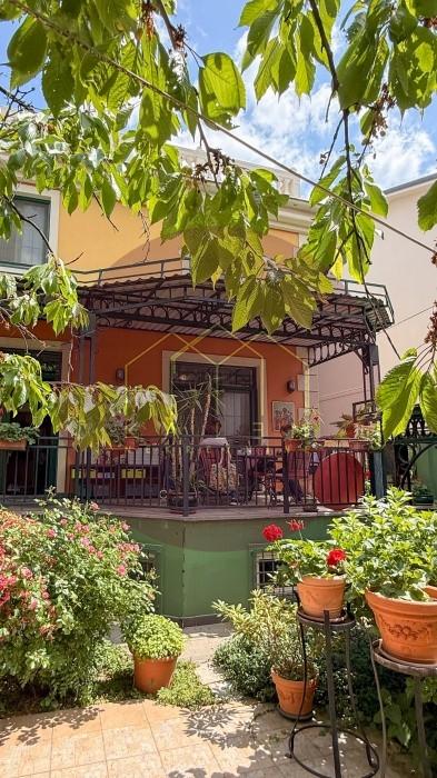 prodaja-stanova-beograd-CuI39qule8 Kuća na prodaju, FON, Beograd, 377m², 1.250.000 €