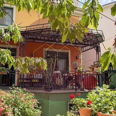 Kuća na prodaju, FON, Beograd, 377m², 1.250.000 €
