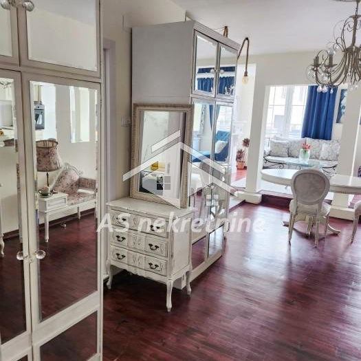 Dvosoban stan za izdavanje, Krunska, Beograd, 56m², 1.000 €/mes