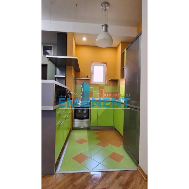 Stan Izdavanje Beograd Gundulićev Venac 40 m2