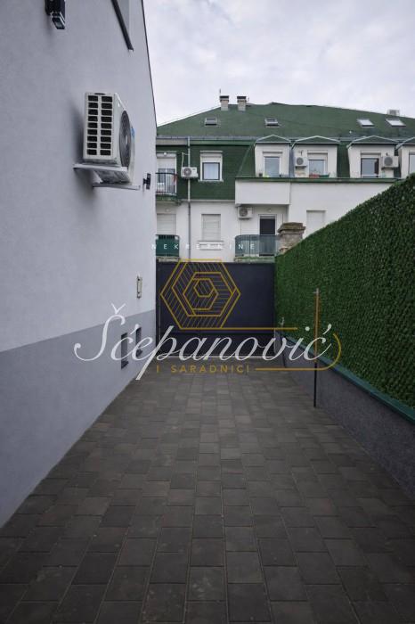 prodaja-stanova-beograd-HOcOvwMOta Lokal za izdavanje, Sajmište, Novi Sad, 144m², 2.800 €/mes