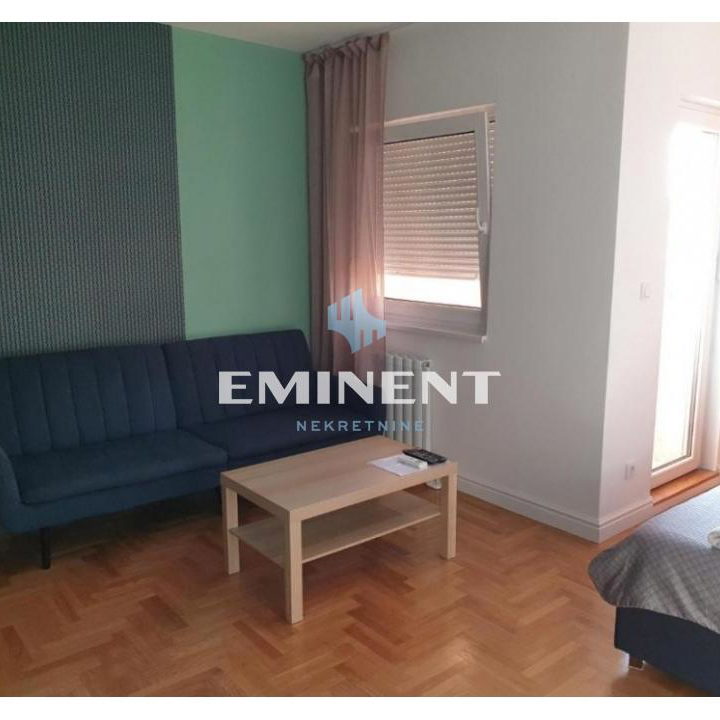 Stan Izdavanje Beograd Blok 72 34 m2
