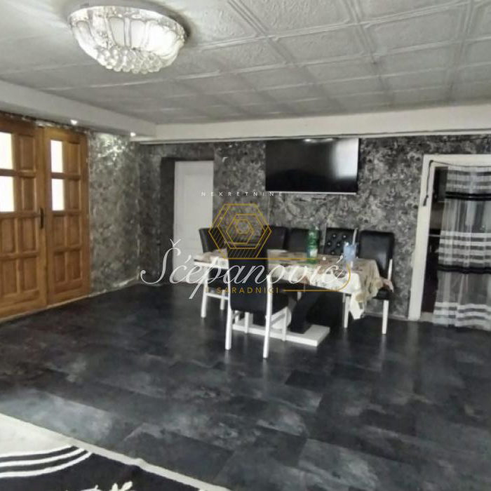 Kuća Prodaja Mali Iđoš  139 m2
