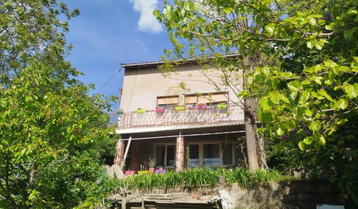 Kuća Prodaja Novi Sad Kuća Prodaja Novi Sad Čardak 57 m2
