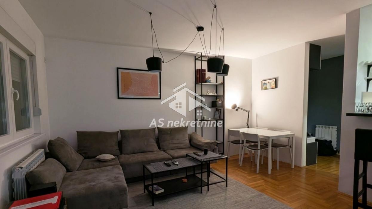 Stan Izdavanje Beograd Blok 72 71 m2
