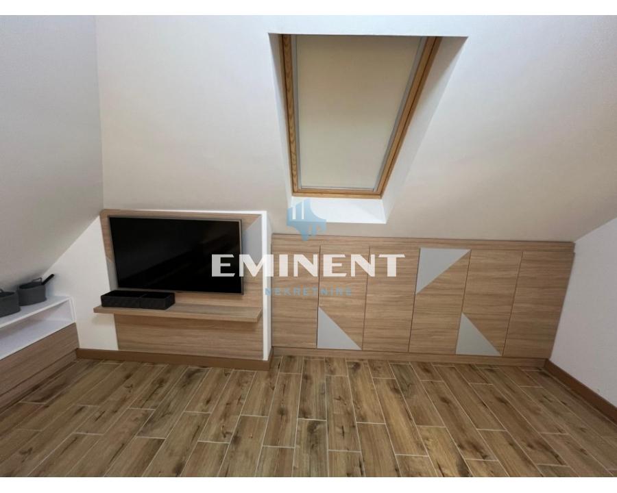 Trosoban stan na prodaju, Centar, Zlatibor, 59m², 129.800 €