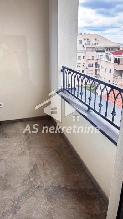 Trosoban stan za izdavanje, Đeram Pijaca, Beograd, 53m², 1.100 €/mes