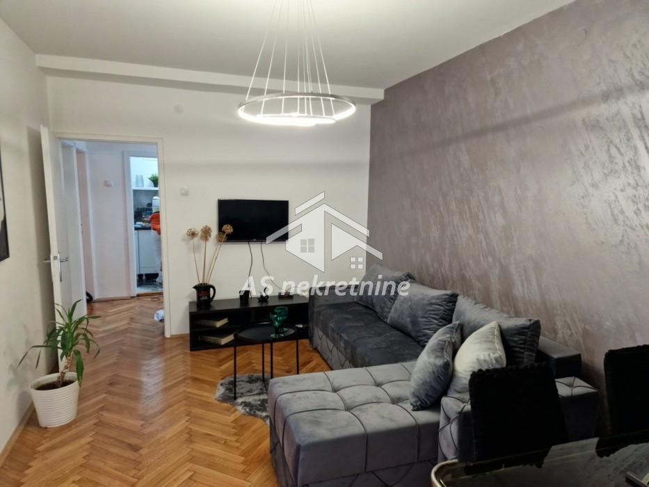 Stan Izdavanje Beograd Slavija 73 m2