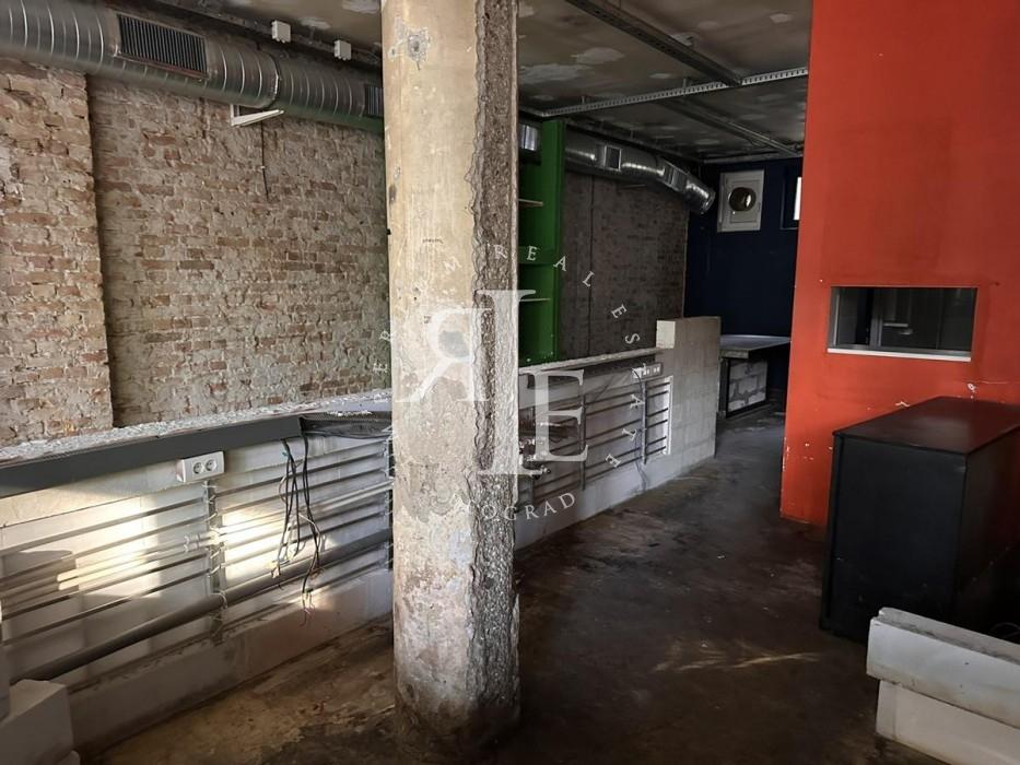 prodaja-stanova-beograd-OylcIvHaDs Lokal za izdavanje, Cara Dušana, Beograd, 88m², 2.500 €/mes
