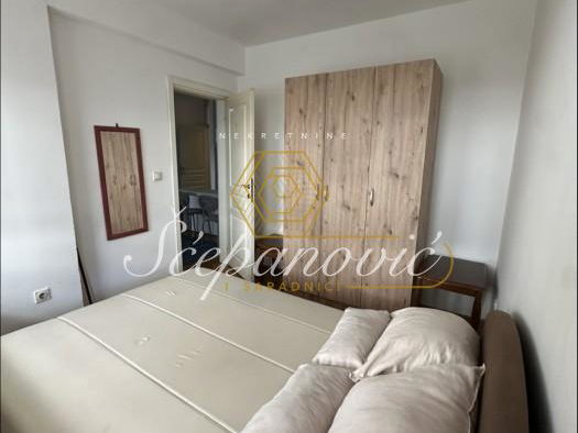 Stan Izdavanje Novi Sad  31 m2