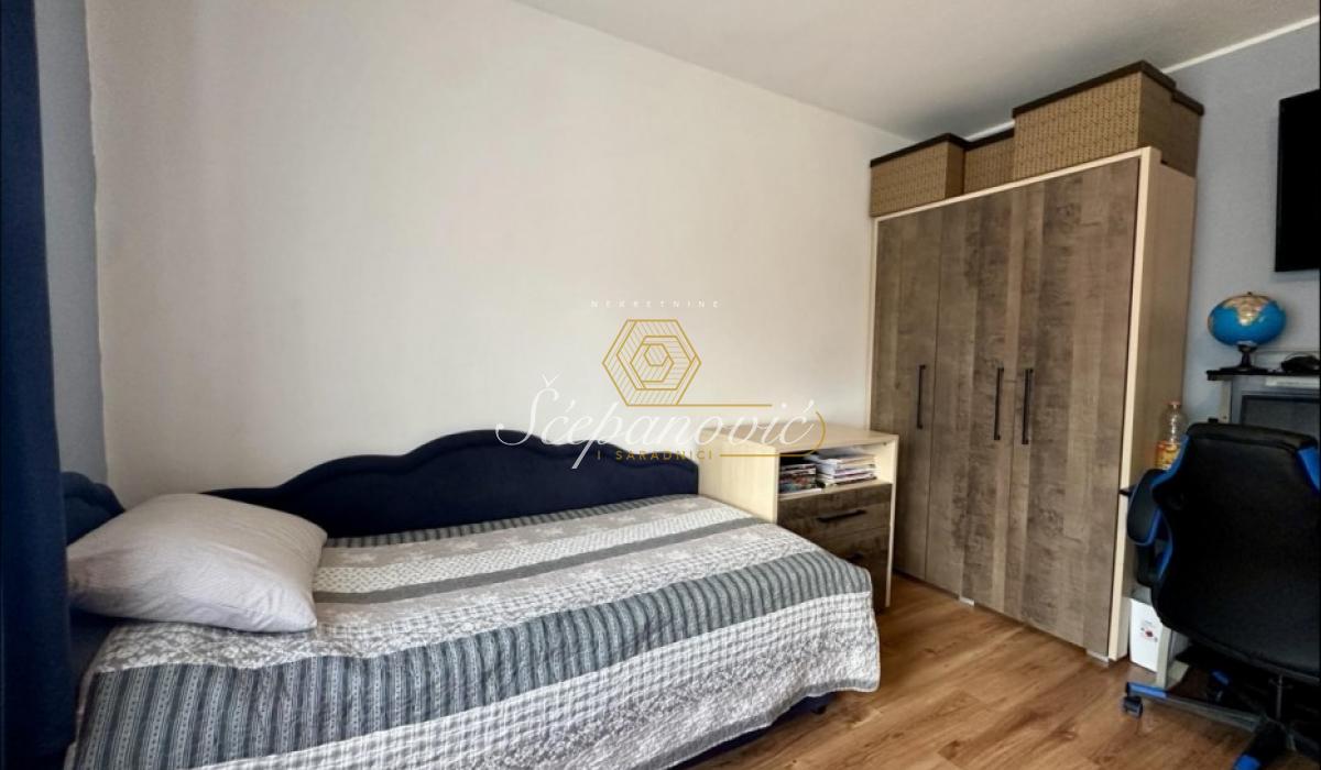 Četvorosoban stan na prodaju, Južni Telep, Novi Sad, 150m², 170.000 €