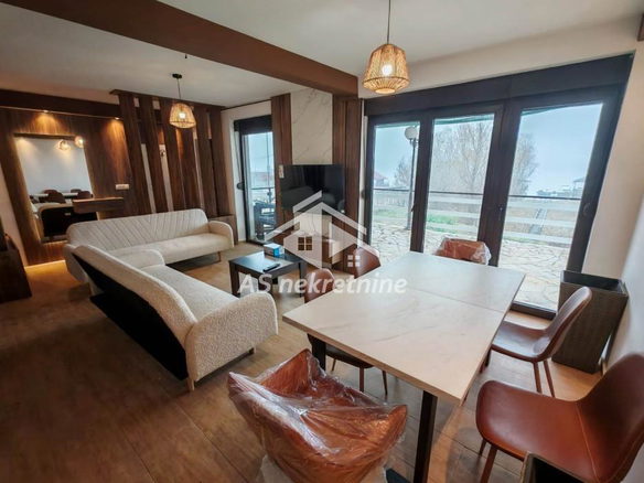 Kuća Prodaja Beograd  185 m2