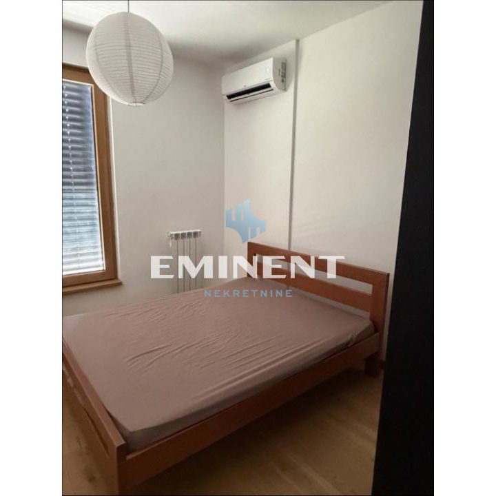 Stan Izdavanje Beograd Blok 65 42 m2