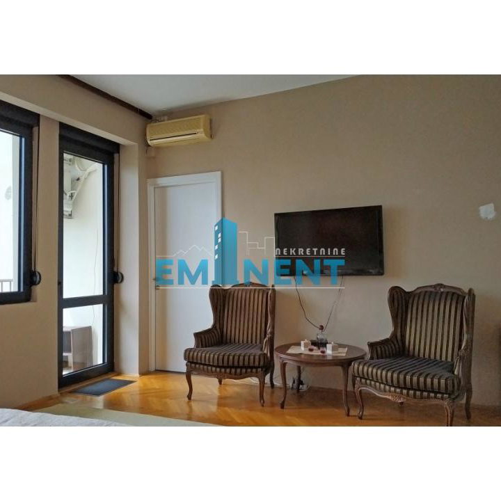 Stan Izdavanje Beograd Balkanska 100 m2