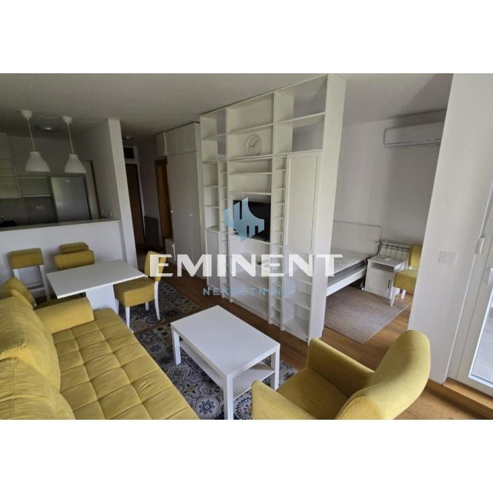 Stan Izdavanje Beograd Gornji Grad 40 m2