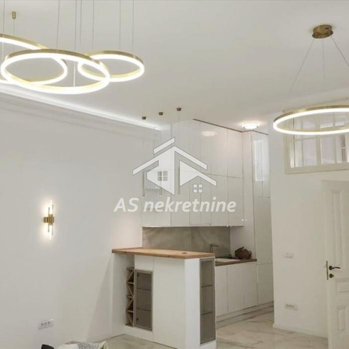 Stan Izdavanje Beograd Dorćol 106 m2