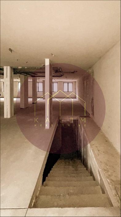 Lokal Izdavanje Beograd Slavija 327 m2