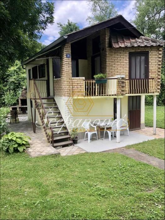 Kuća Prodaja Novi Sad Kuća Prodaja Novi Sad 32 m2