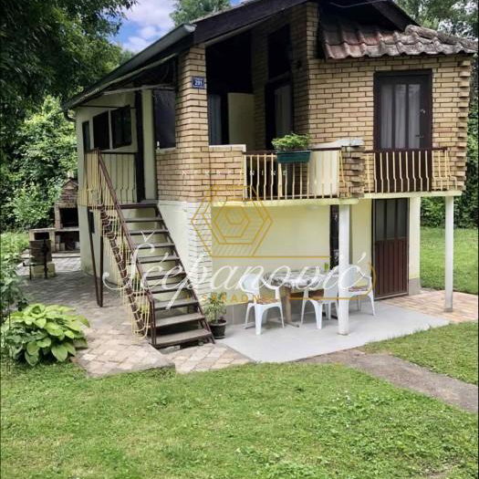 Kuća Prodaja Novi Sad  32 m2