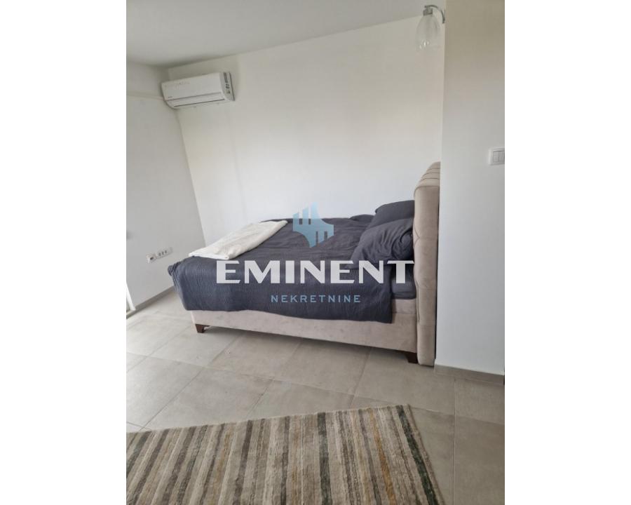 Stan Izdavanje Beograd Ledine 160 m2