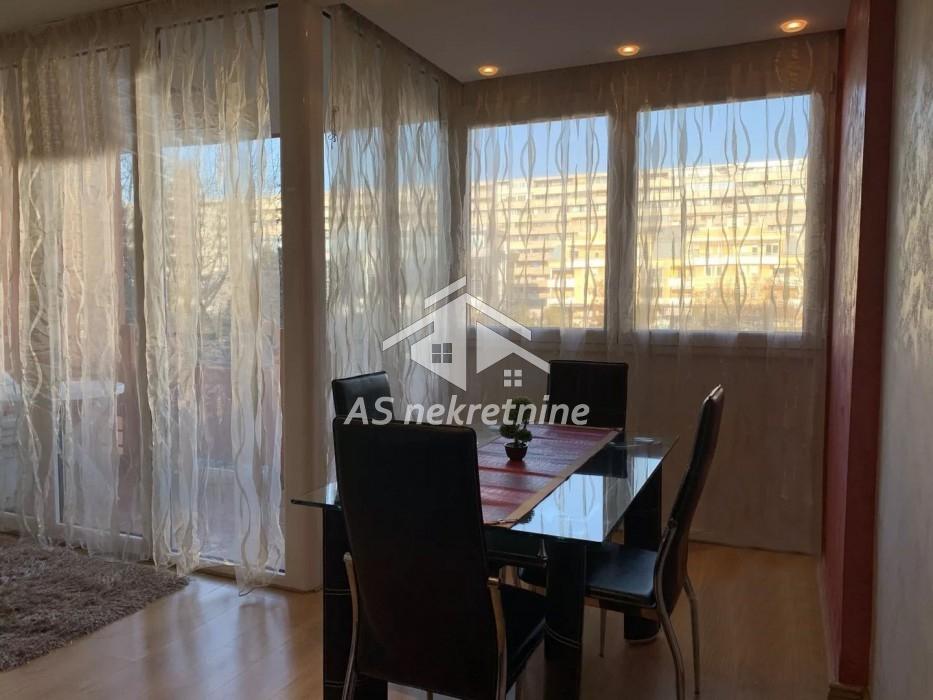 Stan Izdavanje Beograd Blok 22 80 m2