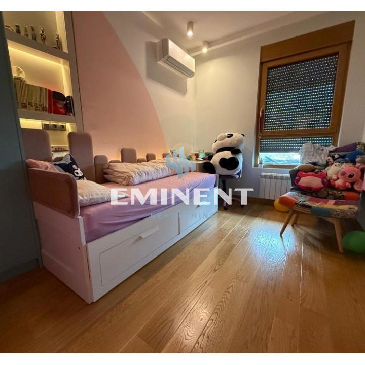 Petosoban stan na prodaju, Blok 65, Beograd, 165m², 790.000 €