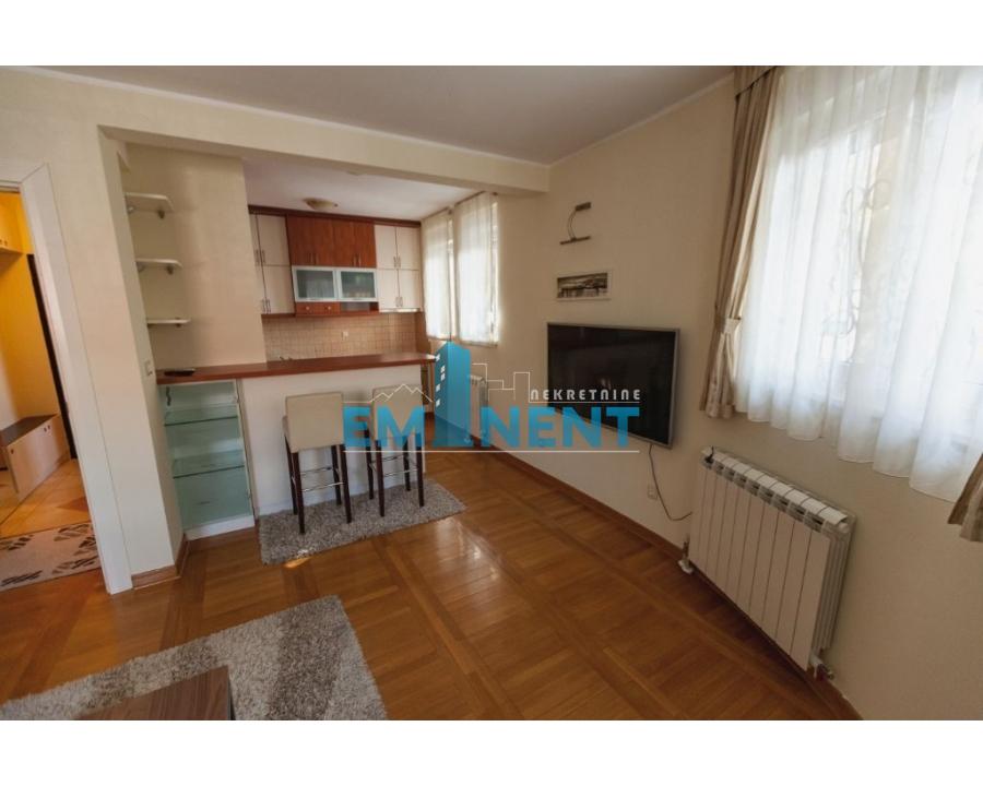Stan Izdavanje Beograd Stan Izdavanje Beograd Čubura 47 m2