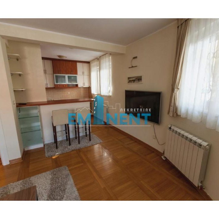 Stan Izdavanje Beograd Čubura 47 m2