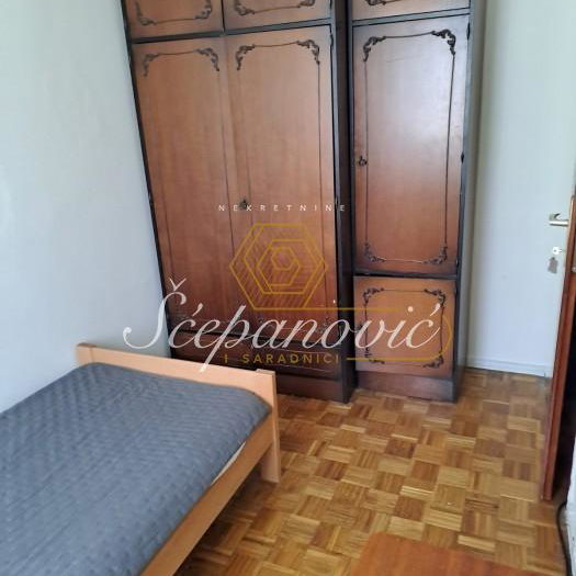 Četvorosoban stan za izdavanje, Sajmište, Novi Sad, 83m², 600 €/mes