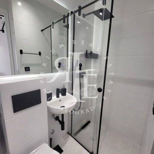 Dvosoban stan za izdavanje, 25. Maj, Beograd, 35m², 800 €/mes