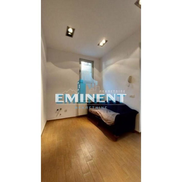 Lokal Prodaja Beograd Crveni Krst Vračar 28 m2