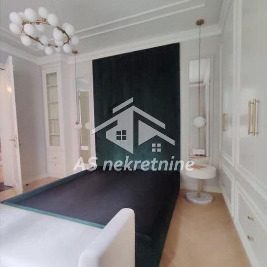 Četvorosoban stan na prodaju, Krunska, Beograd, 100m², 530.000 €