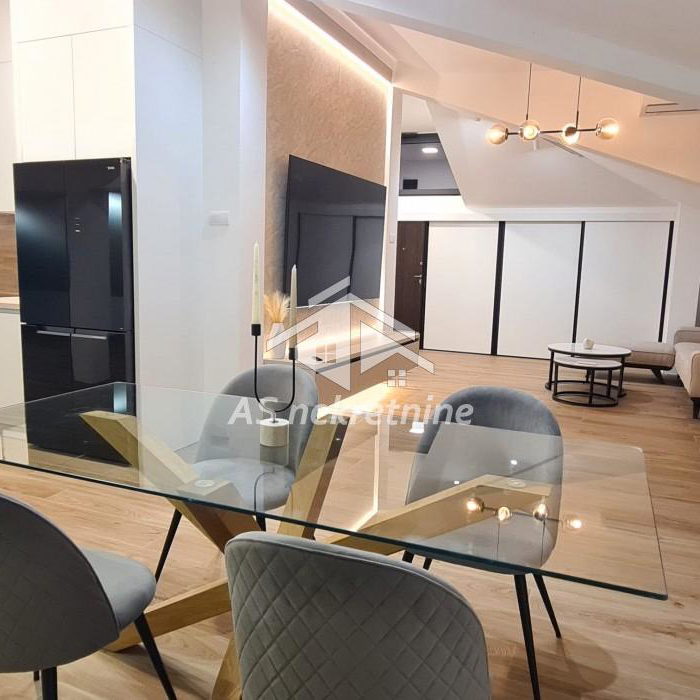 Stan Izdavanje Beograd Dedinje 360 m2