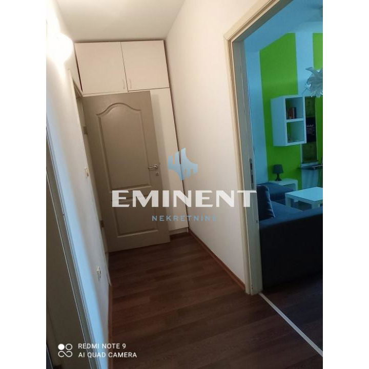 Trosoban stan na prodaju, Učiteljsko Naselje, Beograd, 133m², 299.000 €