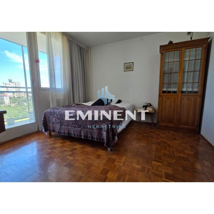 Stan Izdavanje Beograd Blok 28 72 m2