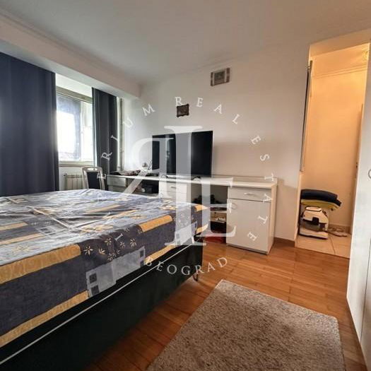 Trosoban stan na prodaju, Paviljoni, Beograd, 86m², 325.000 €