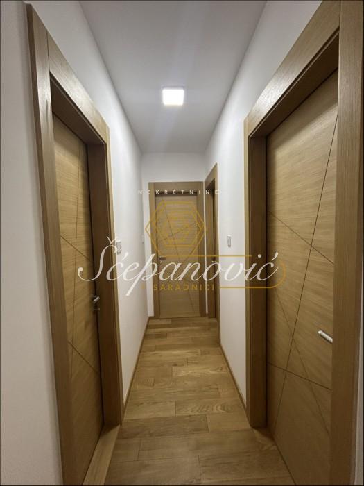 Stan Izdavanje Novi Sad  108 m2