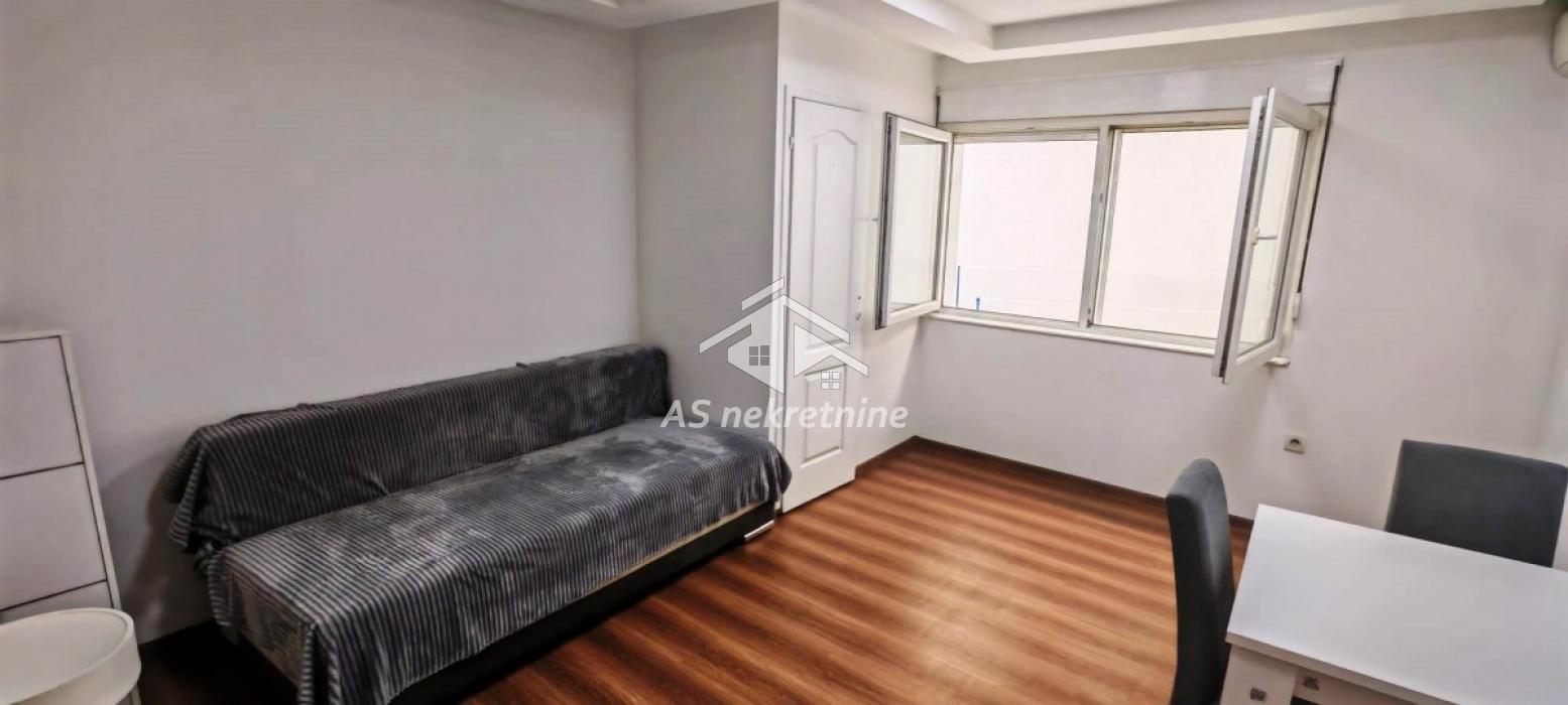 Stan Prodaja Beograd Karaburma 25 m2