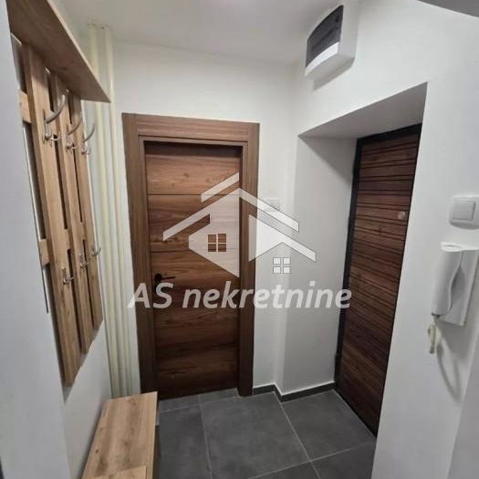 Stan Izdavanje Beograd Tošin Bunar 40 m2