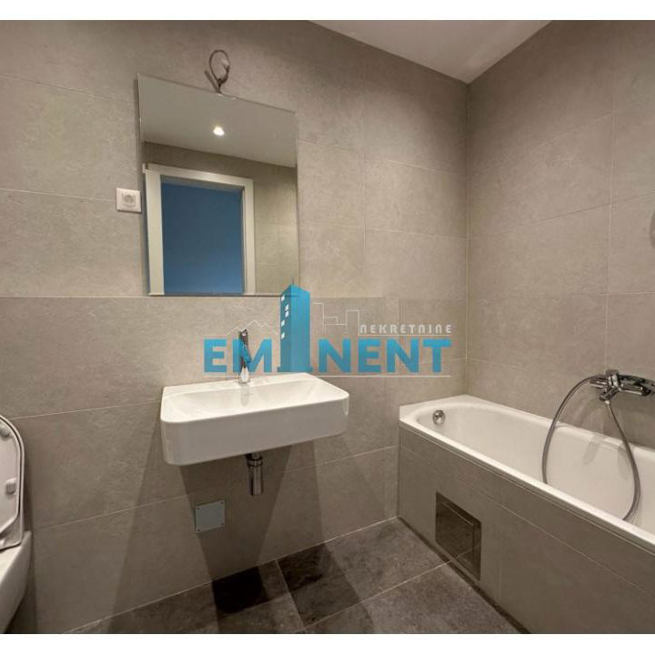 Četvorosoban stan za izdavanje, Dorćol, Beograd, 123m², 2.000 €/mes