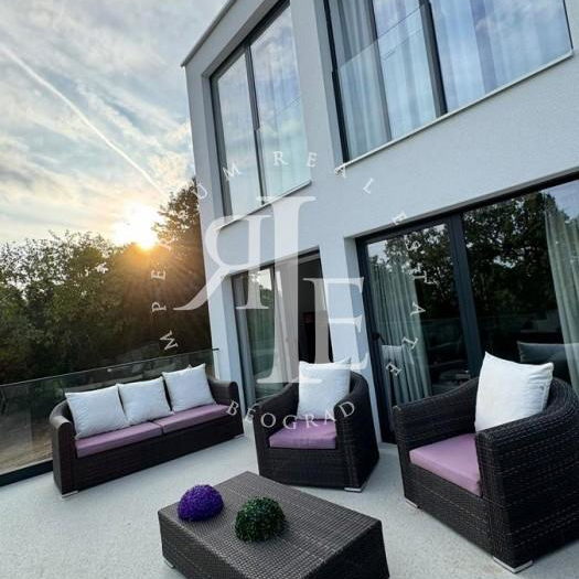 Kuća Prodaja Beograd Ralja 270 m2