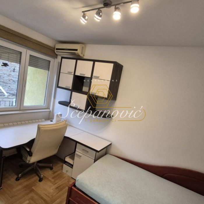 Stan Izdavanje Novi Sad  89 m2