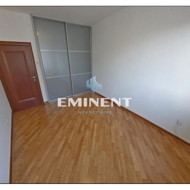 Petosoban stan za izdavanje, Hram Svetog Save, Beograd, 172m², 2.000 €/mes
